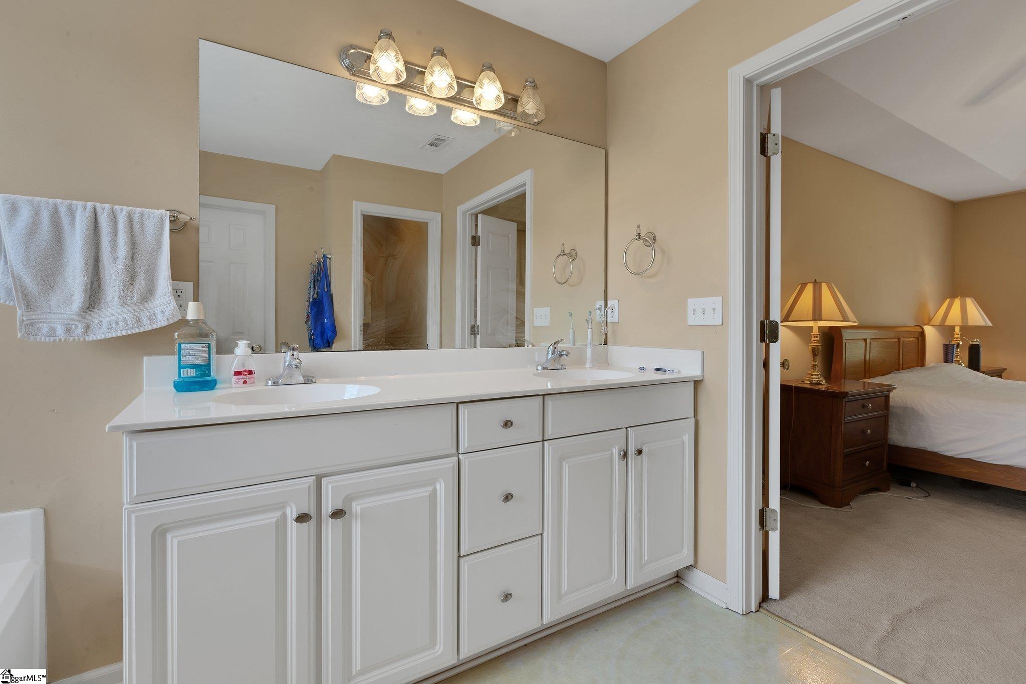 106 Timber Trace Way Easley, SC 29642 - Photo 27 of 35