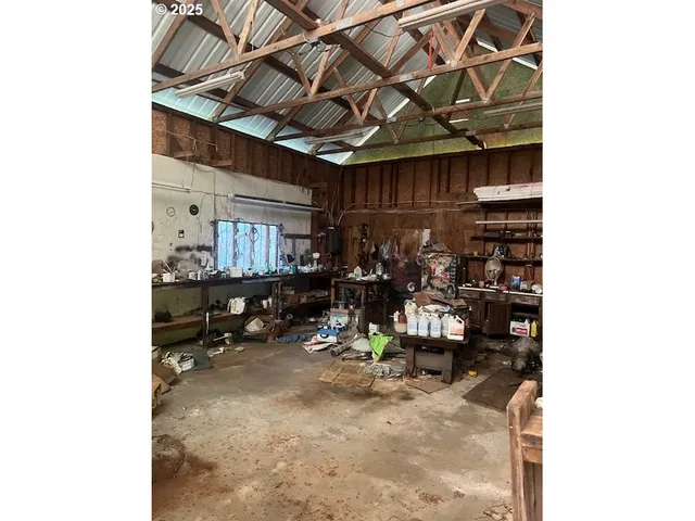 a view of storage and utility room