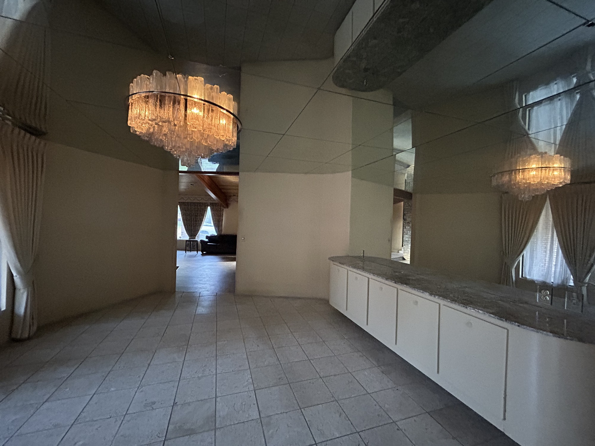 108 Timberlake Court Borger, TX 79007 - Photo 13 of 42 Dining Room