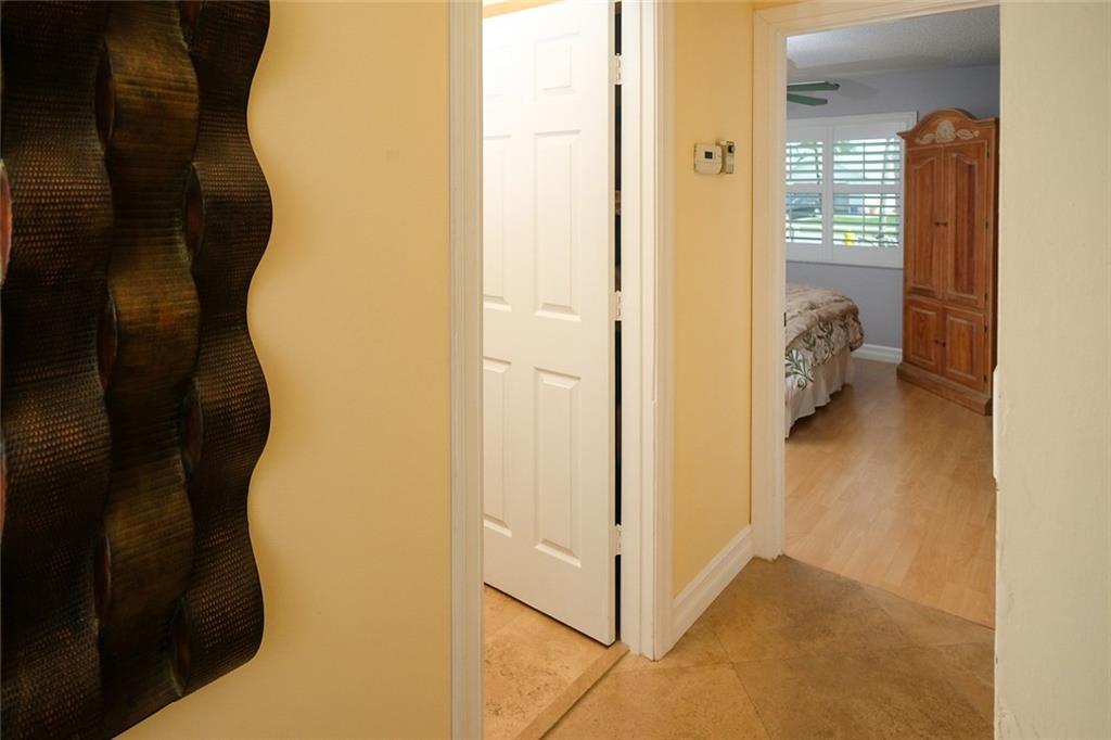 6882 Southeast Raintree Avenue Stuart, FL 34997 - Photo 13 of 35 Gallery Image 13
