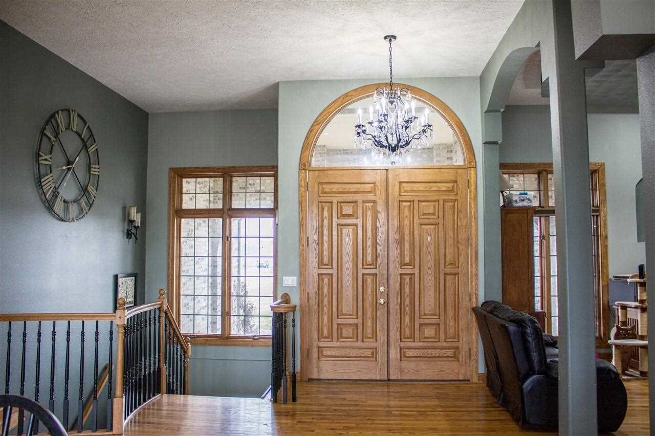 10141 Newburg Road Durand, MI 48429 - Photo 2 of 58 21433950-1.JPG