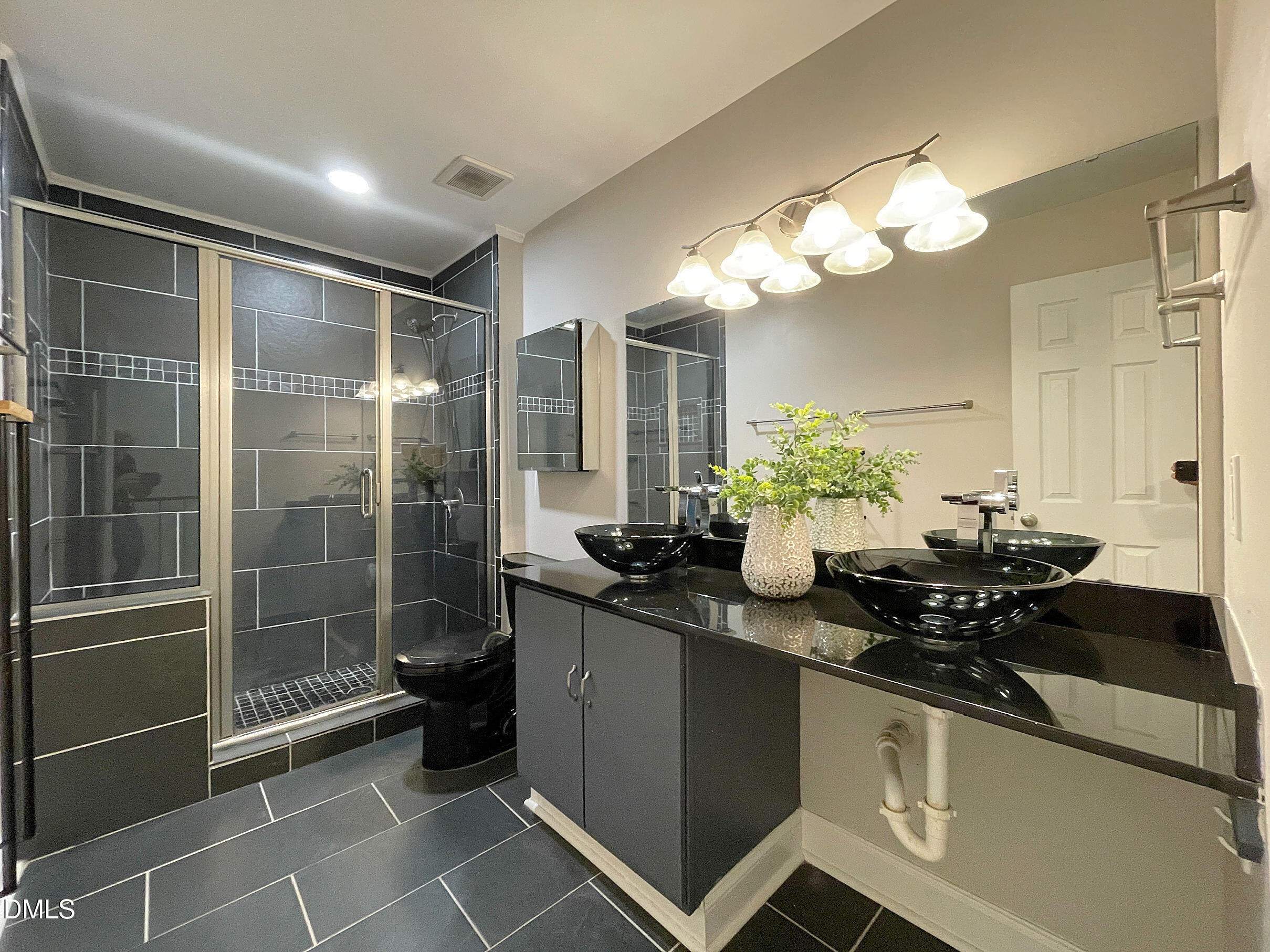 7040 Longstreet Drive, Unit B Raleigh, NC 27615 - Photo 20 of 23