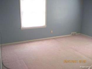 33110 Edgegrove Road Fraser, MI 48026 - Photo 7 of 12 BEDROOM