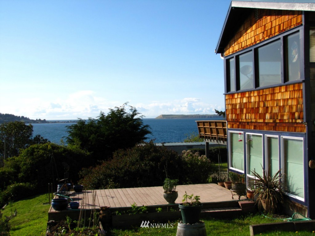 574 Beckett Point Road Port Townsend, WA 98368 - Photo 2 of 25 Gallery Image 2