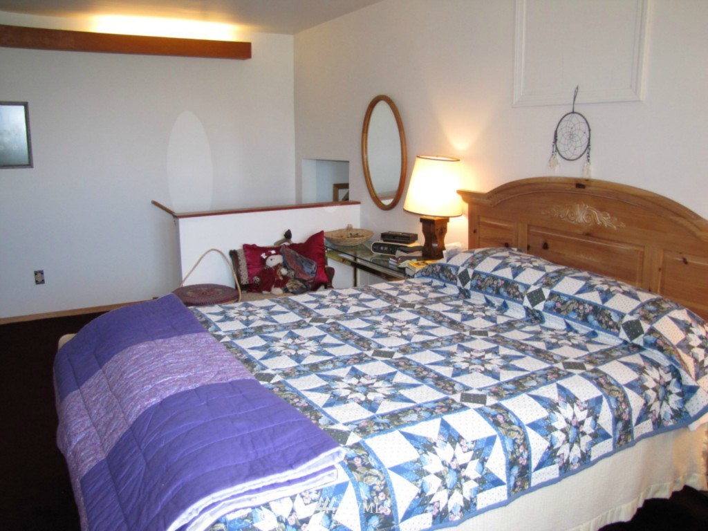 574 Beckett Point Road Port Townsend, WA 98368 - Photo 13 of 25 Gallery Image 13