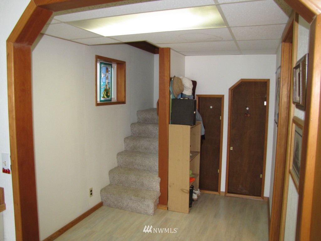574 Beckett Point Road Port Townsend, WA 98368 - Photo 14 of 25 Gallery Image 14