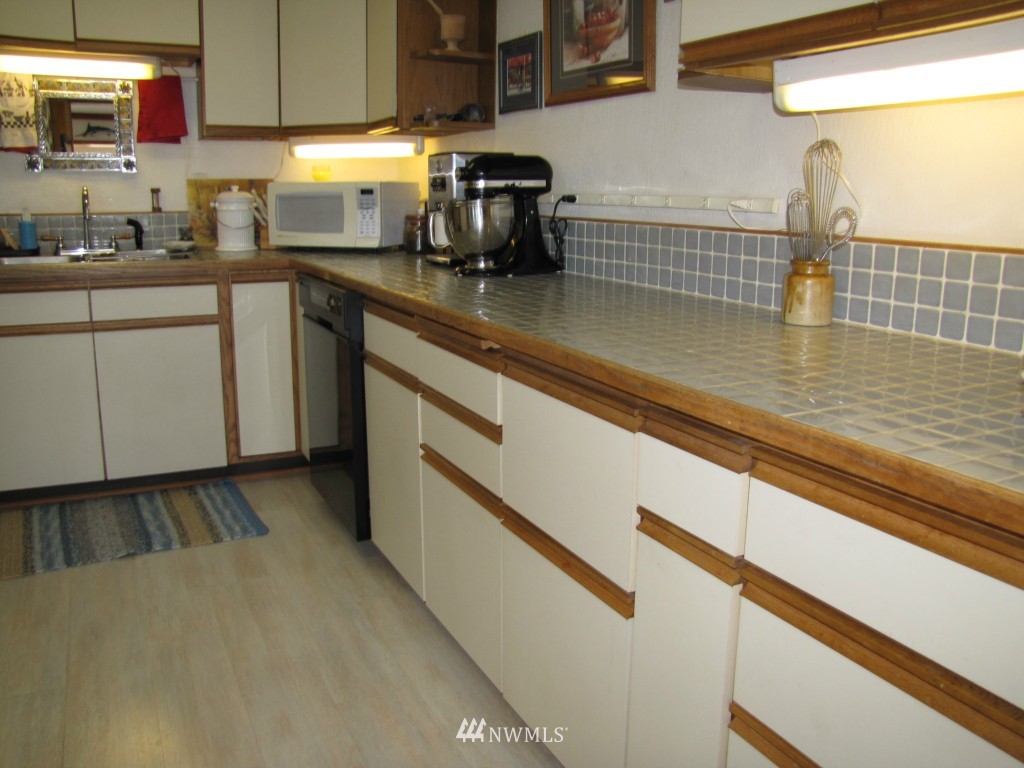 574 Beckett Point Road Port Townsend, WA 98368 - Photo 20 of 25 Gallery Image 20