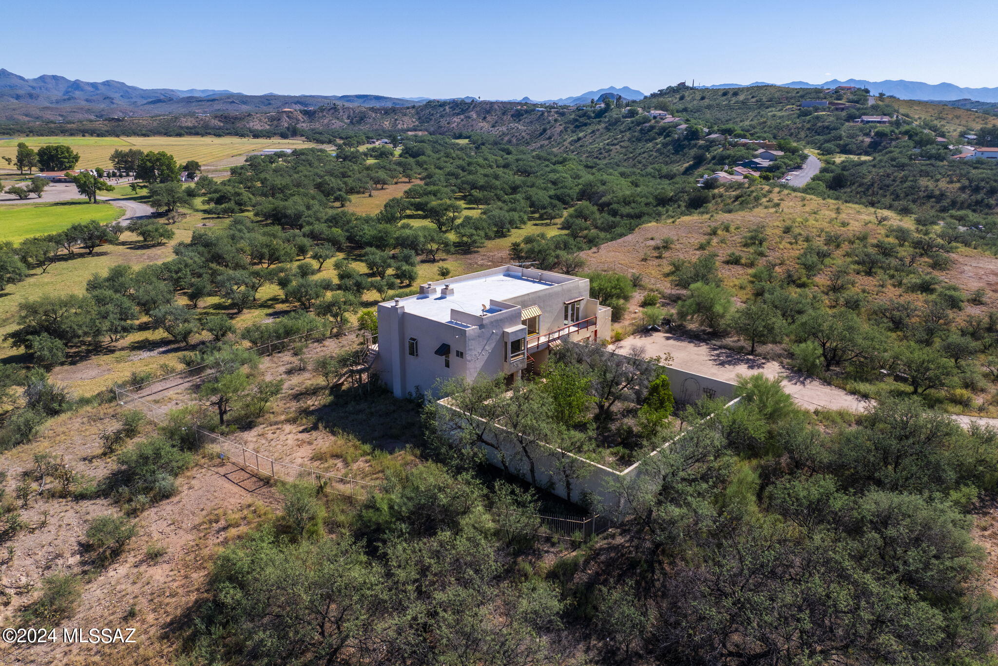 10 Kent Avenue Rio Rico, AZ 85648 - Photo 28 of 32