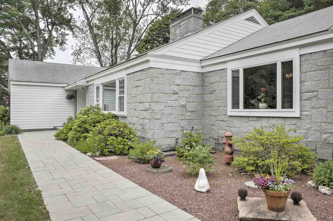 103 Ridgewood Avenue Keene, NH 03431 - Photo 2 of 29