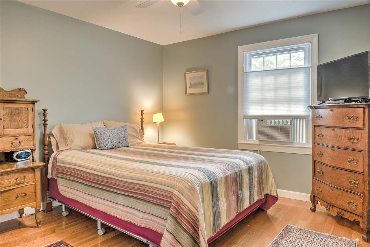 103 Ridgewood Avenue Keene, NH 03431 - Photo 23 of 29