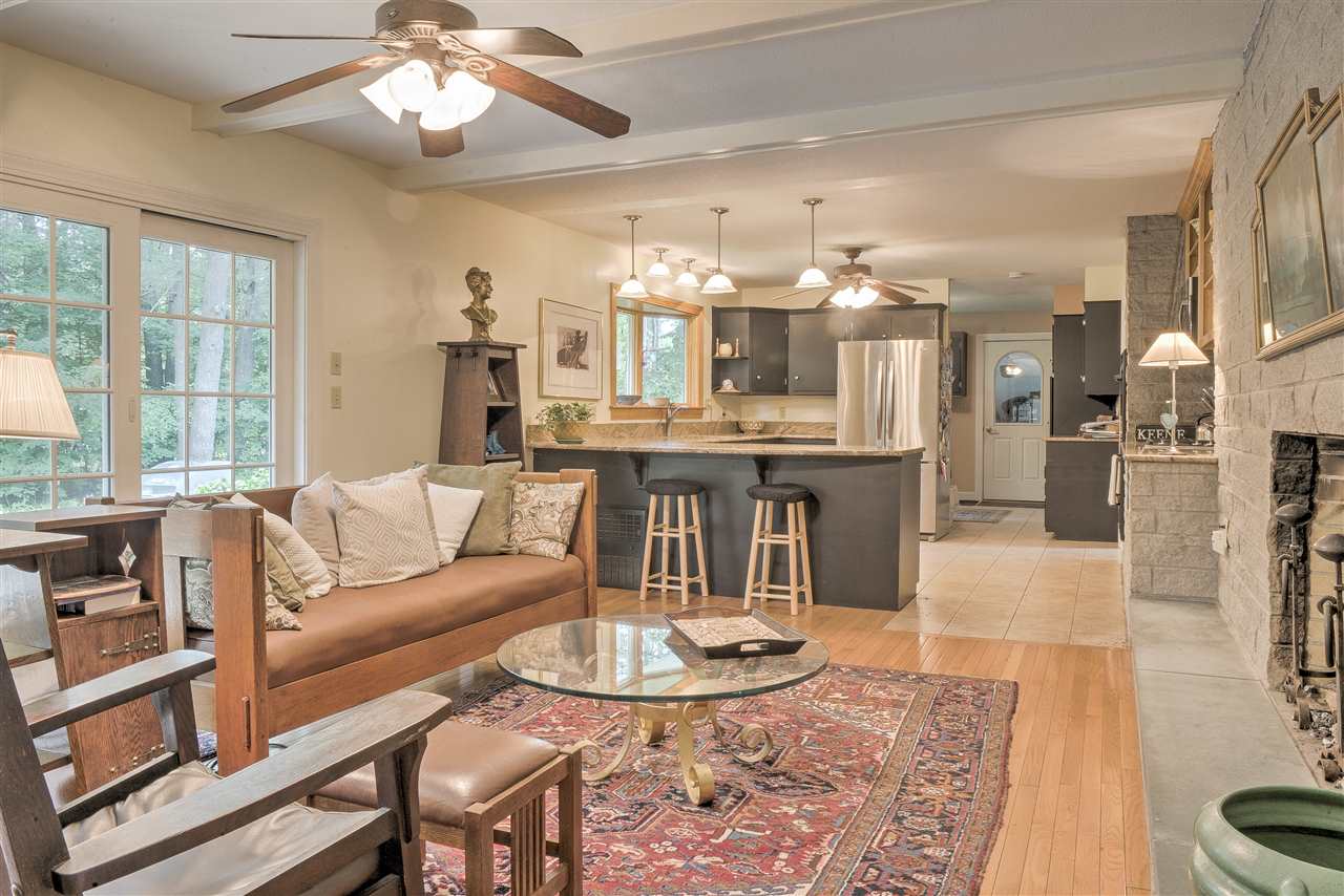 103 Ridgewood Avenue Keene, NH 03431 - Photo 9 of 29