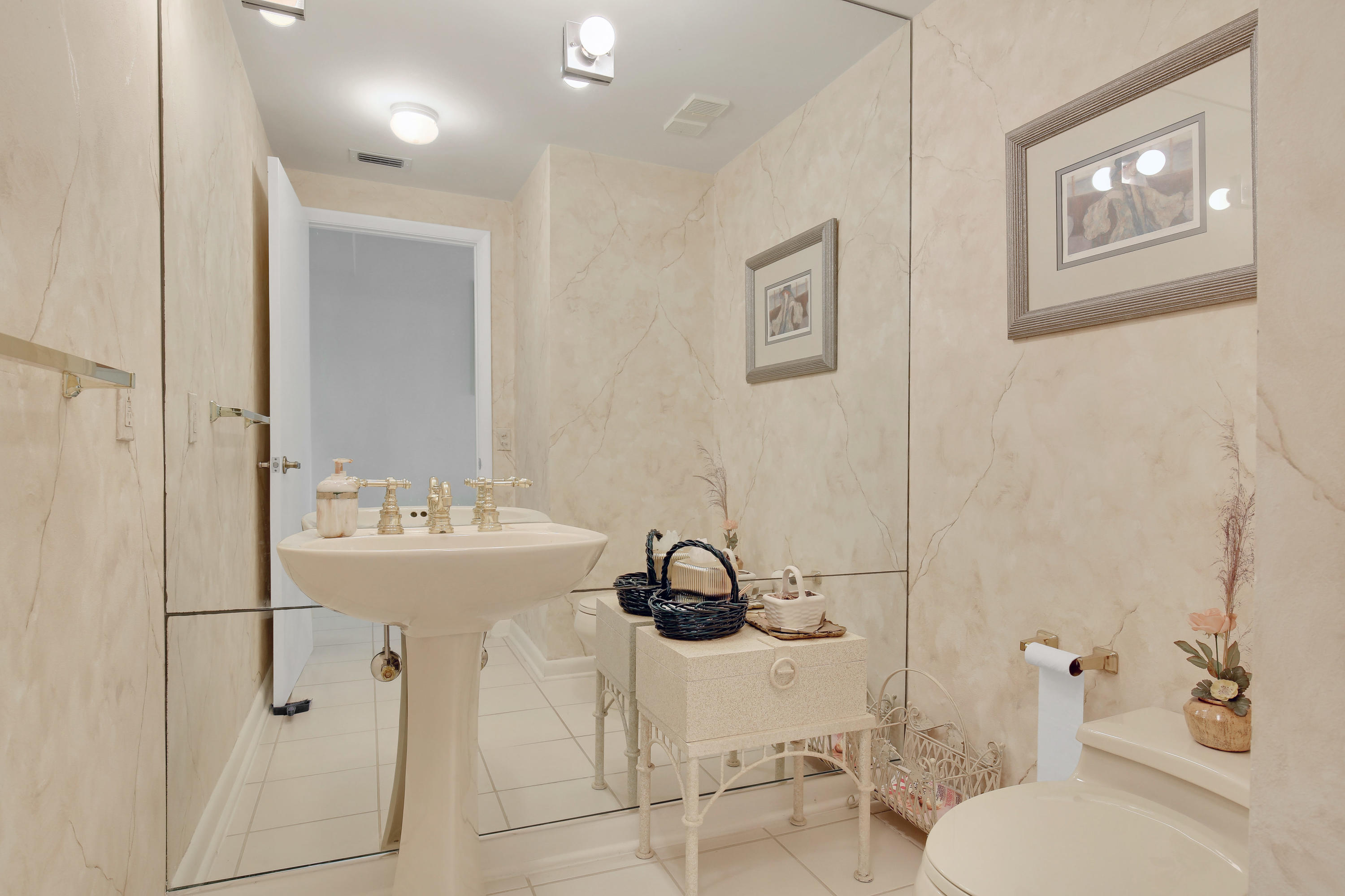 7351 Promenade Drive, Unit F302 Boca Raton, FL 33433 - Photo 15 of 20 Bathroom