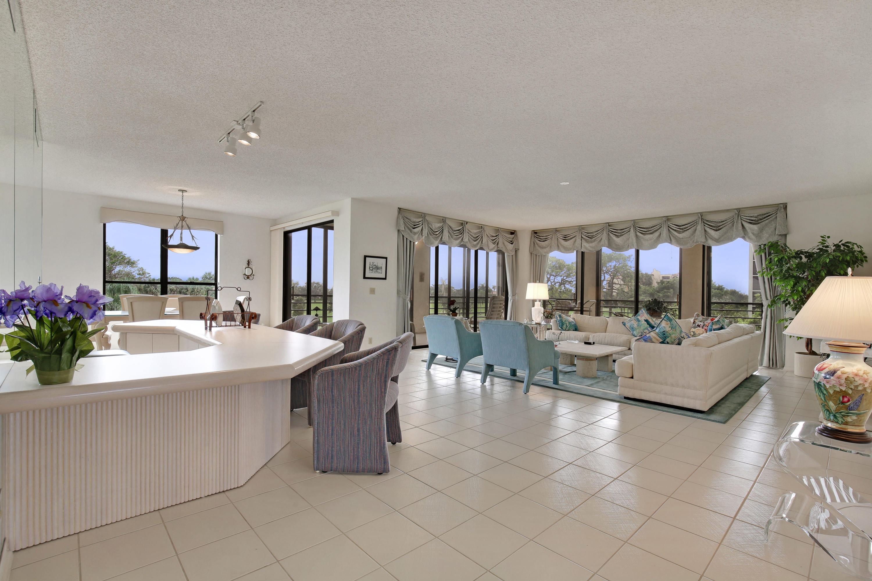 7351 Promenade Drive, Unit F302 Boca Raton, FL 33433 - Photo 3 of 20 Living Room