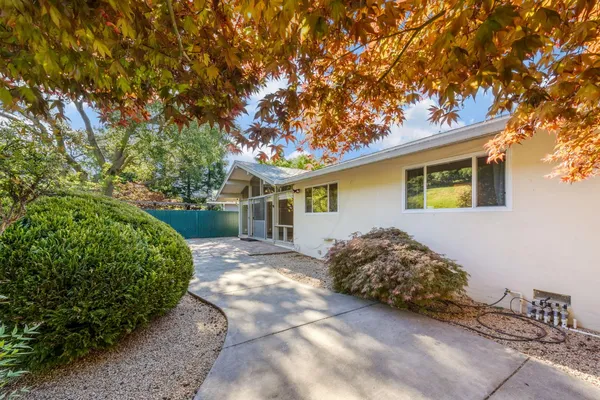 $777,000 | 2331 Olinda Court, Pinole, CA 94564