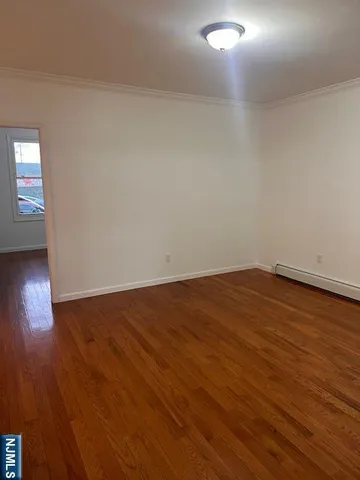 $2,100 | 101 F, Unit 1, Bayonne, NJ 07002