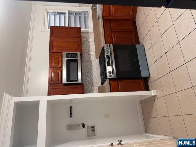 101 F, Unit 1 Bayonne, NJ 07002 - Photo 10 of 14