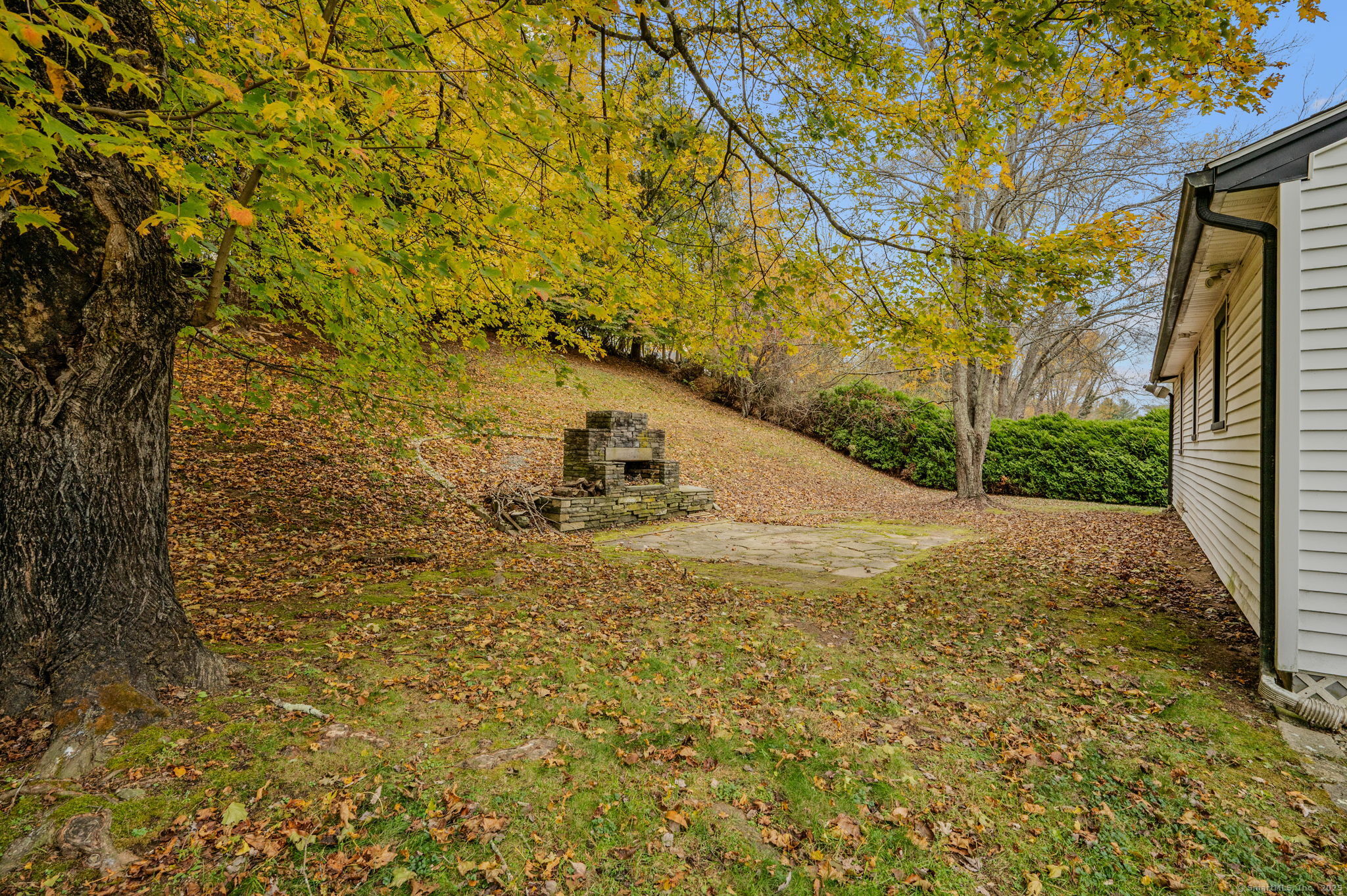 5 Arrowhead Drive Ledyard, CT 06339 - Photo 24 of 27