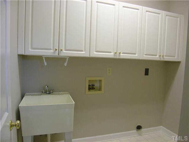 7605 Pinewild Court Raleigh, NC 27615 - Photo 14 of 21 Photo 14