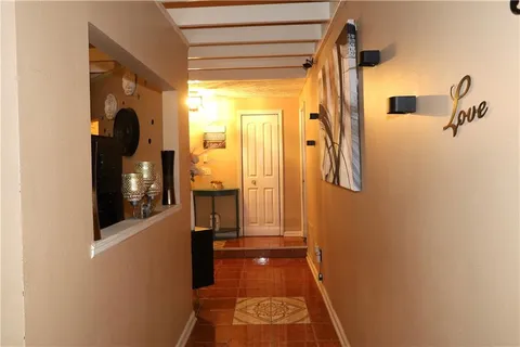 $250,000 | 9396 Forest Knoll Drive, Jonesboro, GA 30238