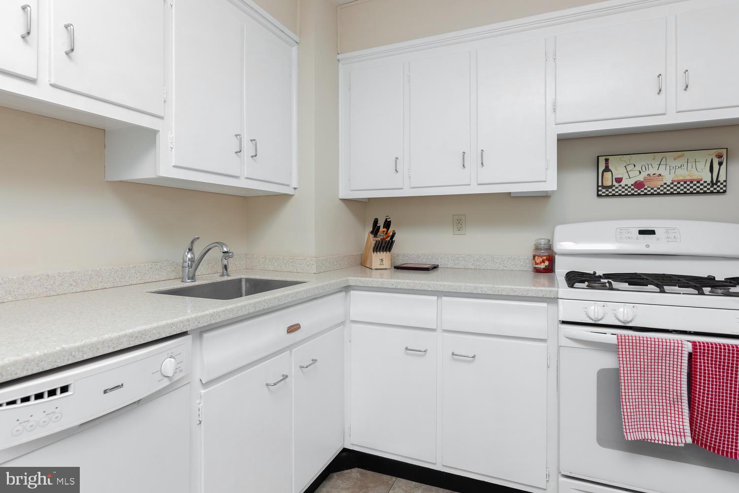 123 North Line Road Newtown Square, PA 19073 - Photo 6 of 35 Gallery Image 6
