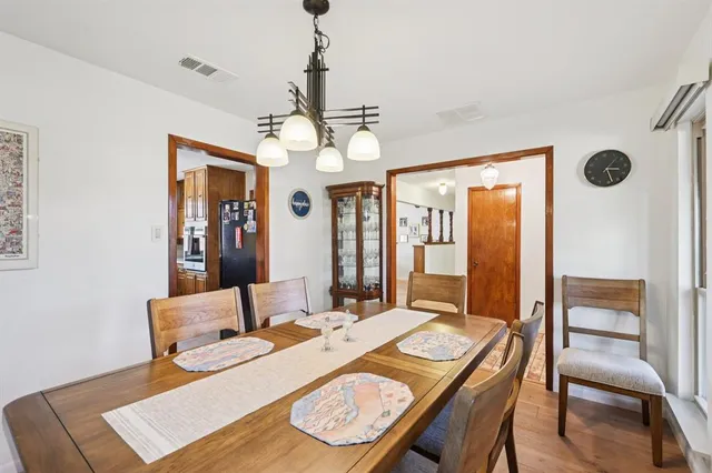 $525,000 | 840 Ridge Drive, Bedford, TX 76021