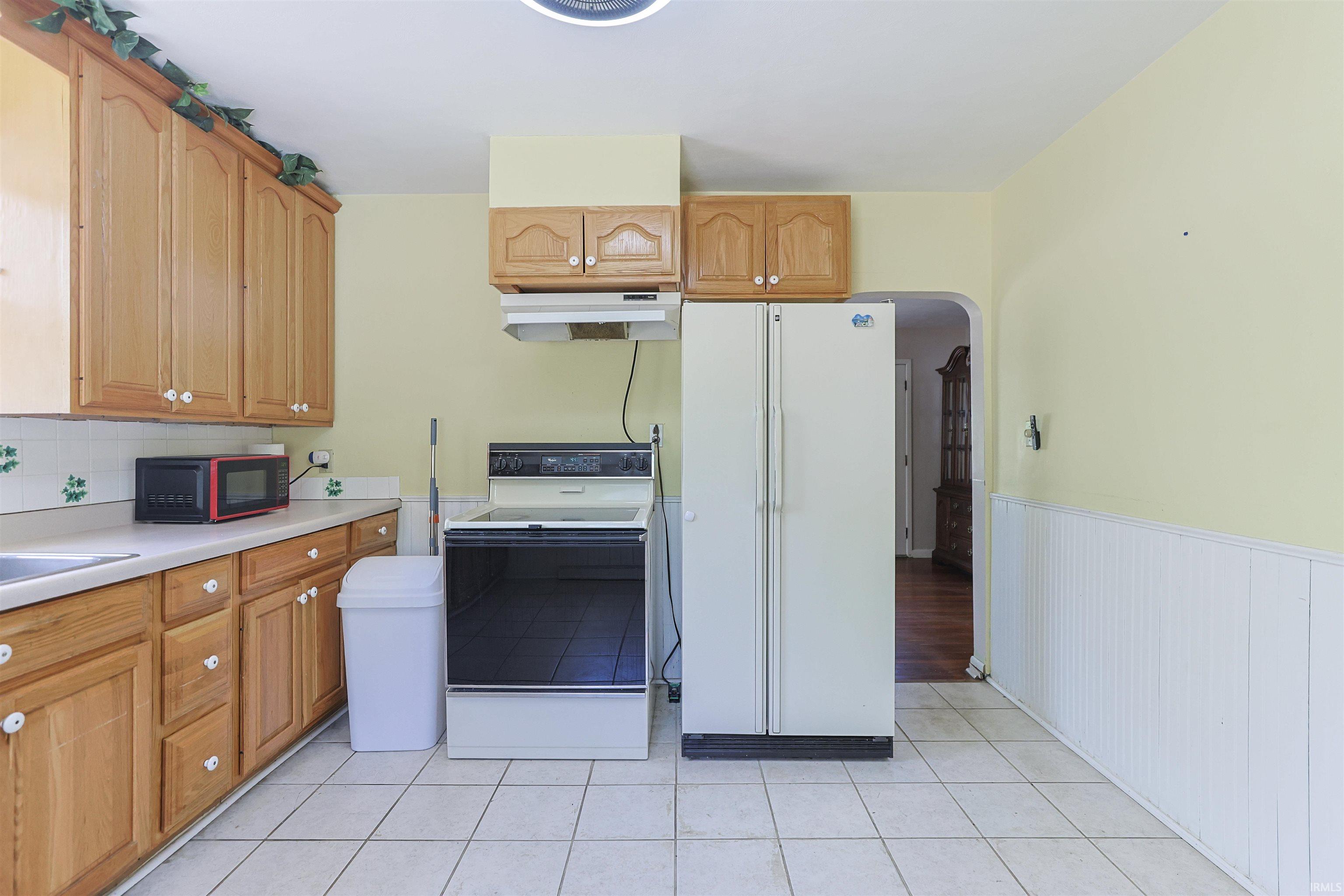 56738 Ash Road Elkhart, IN 46516 - Photo 12 of 38 Gallery Image 12