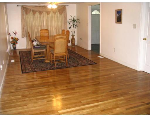4 Pinewood Road Wilmington, MA 01887 - Photo 2 of 11 Gallery Image 2