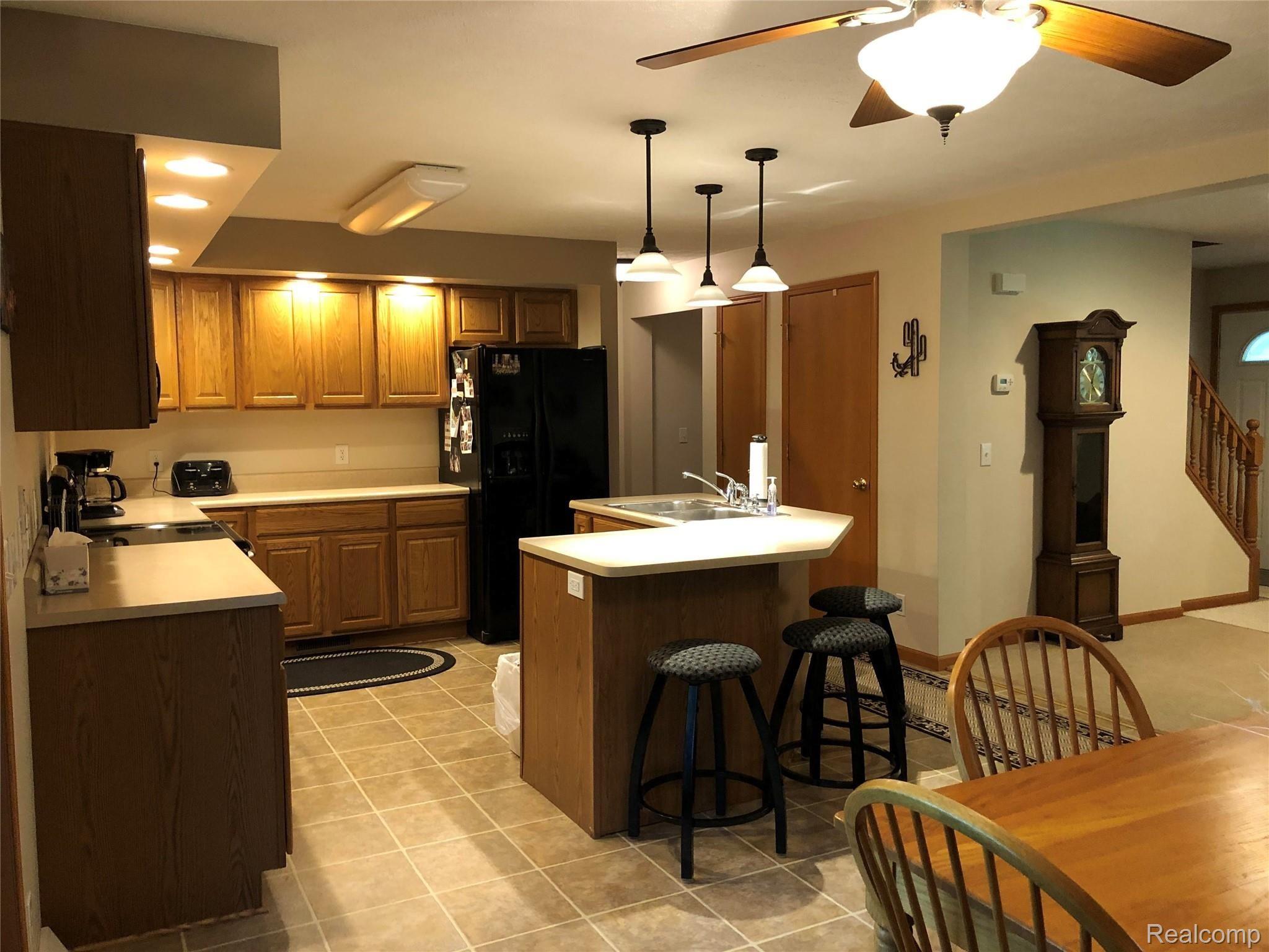 5343 Ridgemont Street Howell, MI 48843 - Photo 5 of 26 spacious kitchen