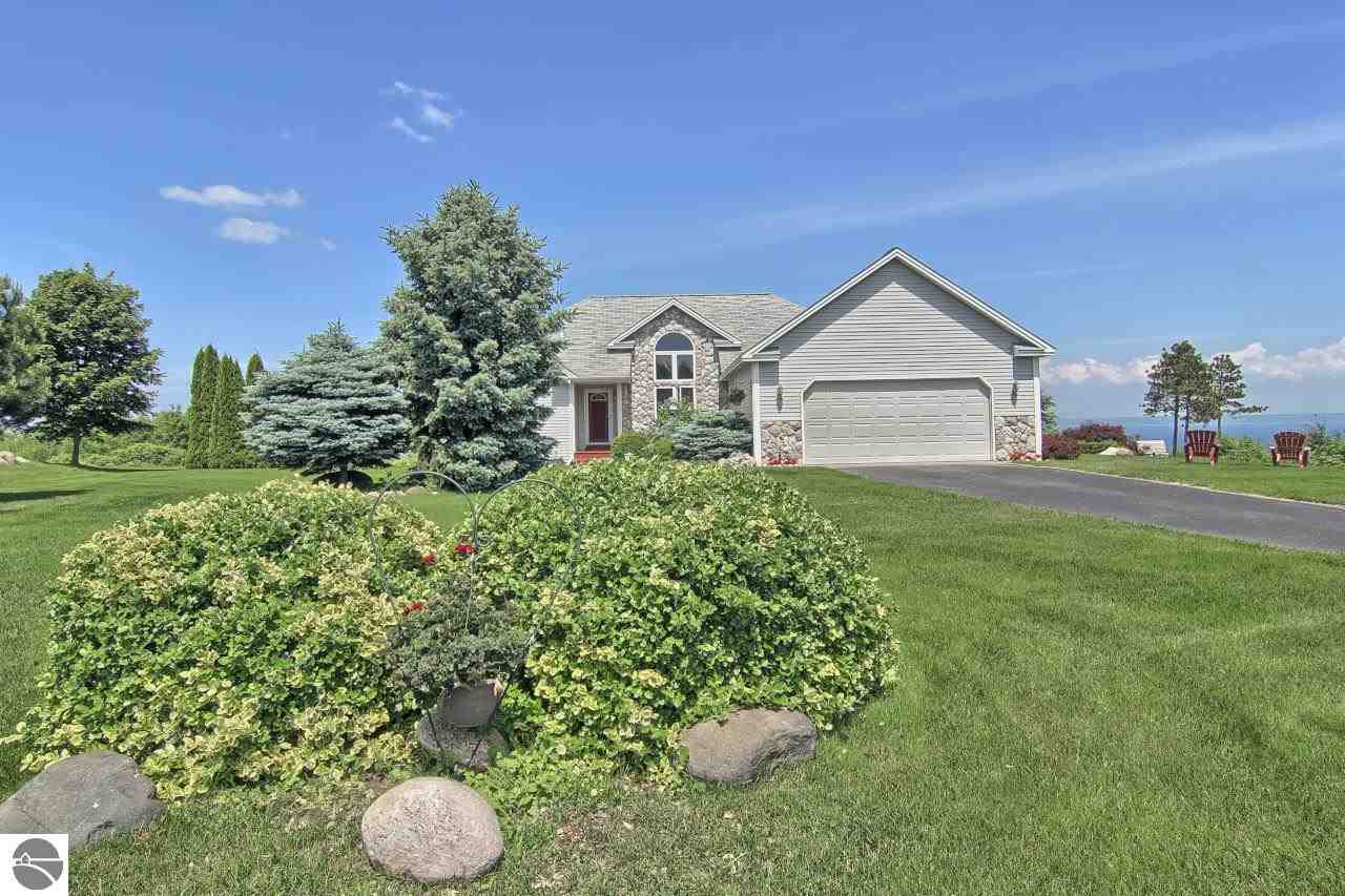 3933 Smokey Ridge Road Traverse City, MI 49686 - Photo 42 of 48
