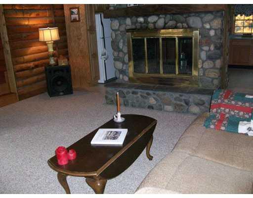 648 Lower Detroit Road Plymouth, ME 04969 - Photo 6 of 19 Living Room.