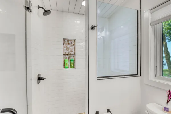 $1,495,000 | 11494 Ravenswood Beach Road, Detroit Lakes, MN 56501