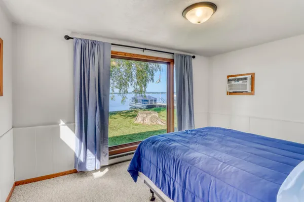 $1,495,000 | 11494 Ravenswood Beach Road, Detroit Lakes, MN 56501