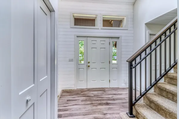 $1,495,000 | 11494 Ravenswood Beach Road, Detroit Lakes, MN 56501