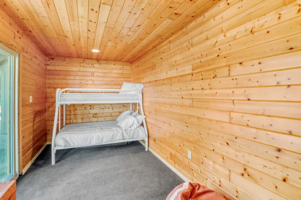 $1,495,000 | 11494 Ravenswood Beach Road, Detroit Lakes, MN 56501