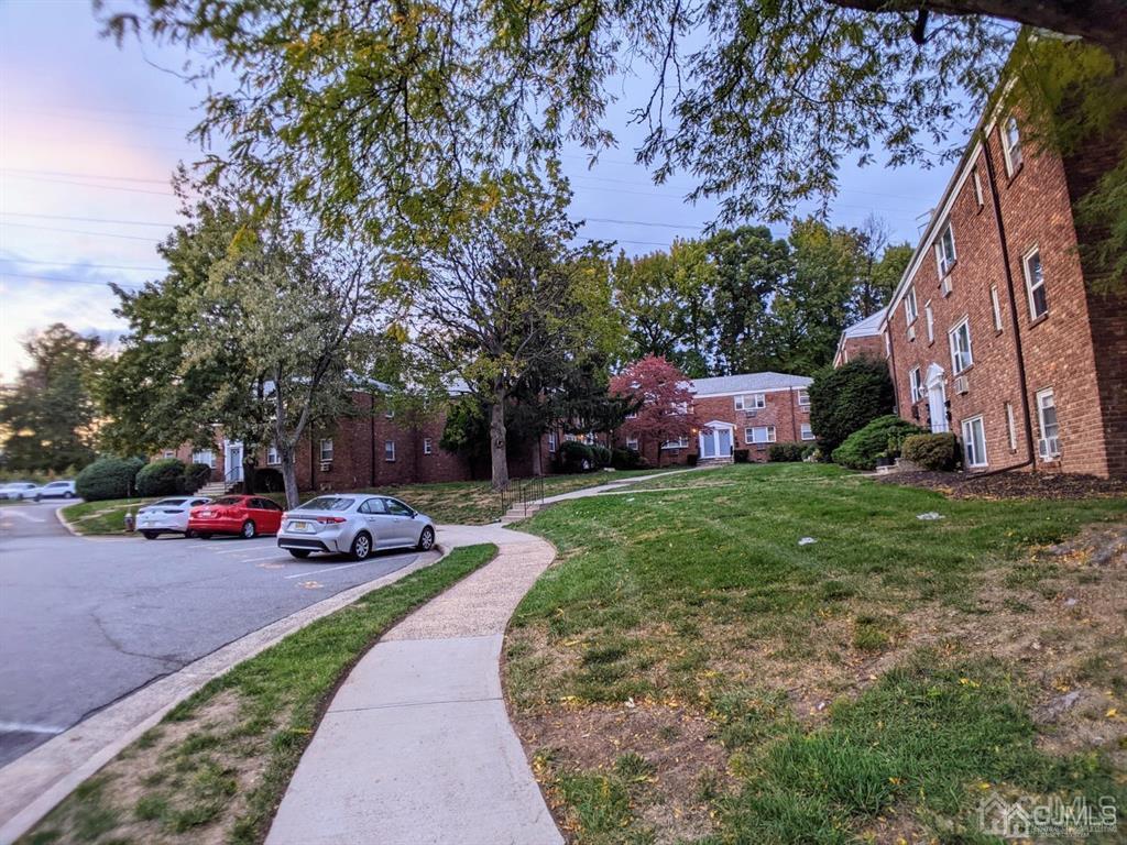 B Alva Court Edison, NJ 08817 - Photo 14 of 17 a view of a park with plants and trees