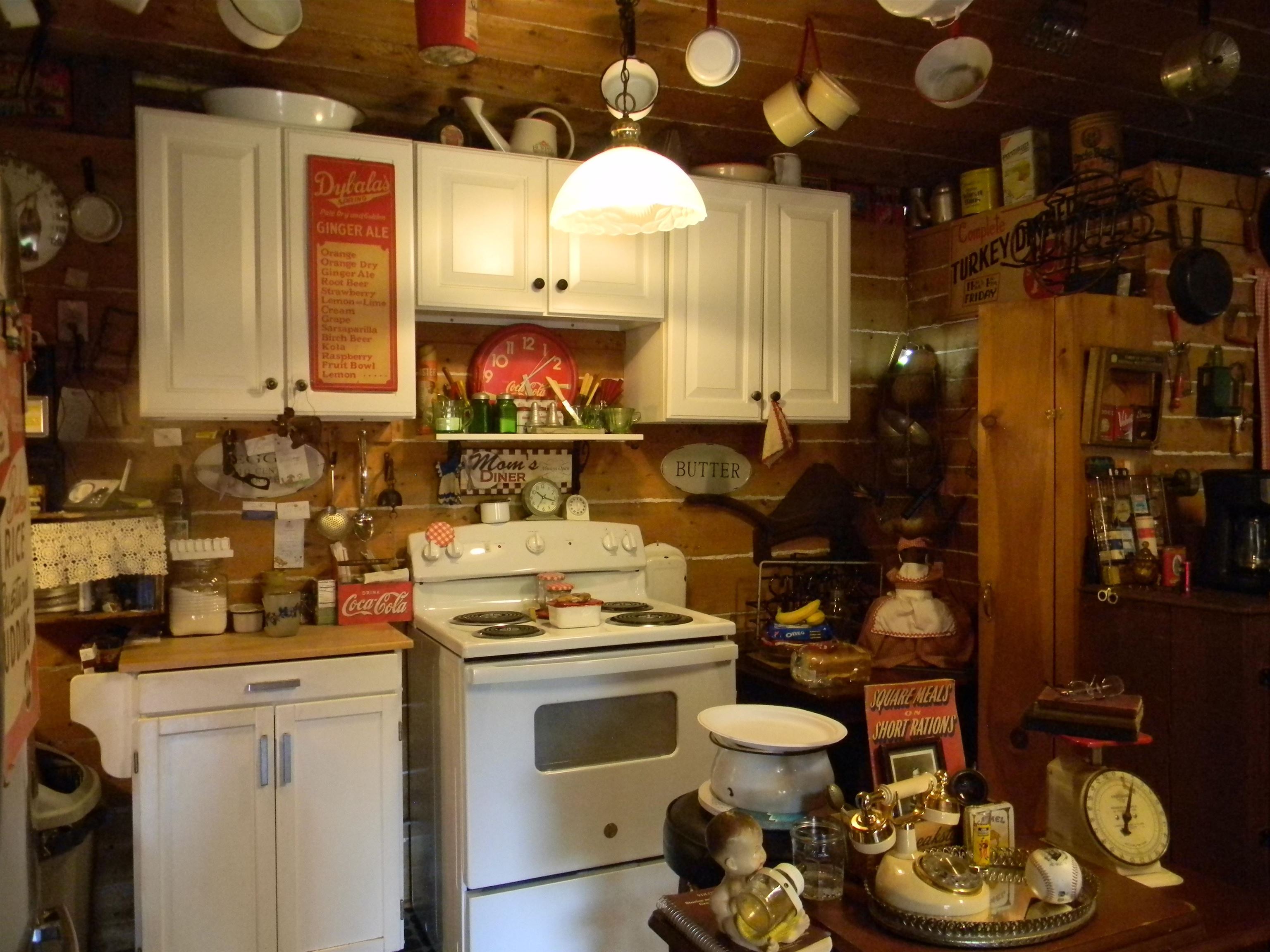 1036 Northside Road Stark, NH 03582 - Photo 7 of 40