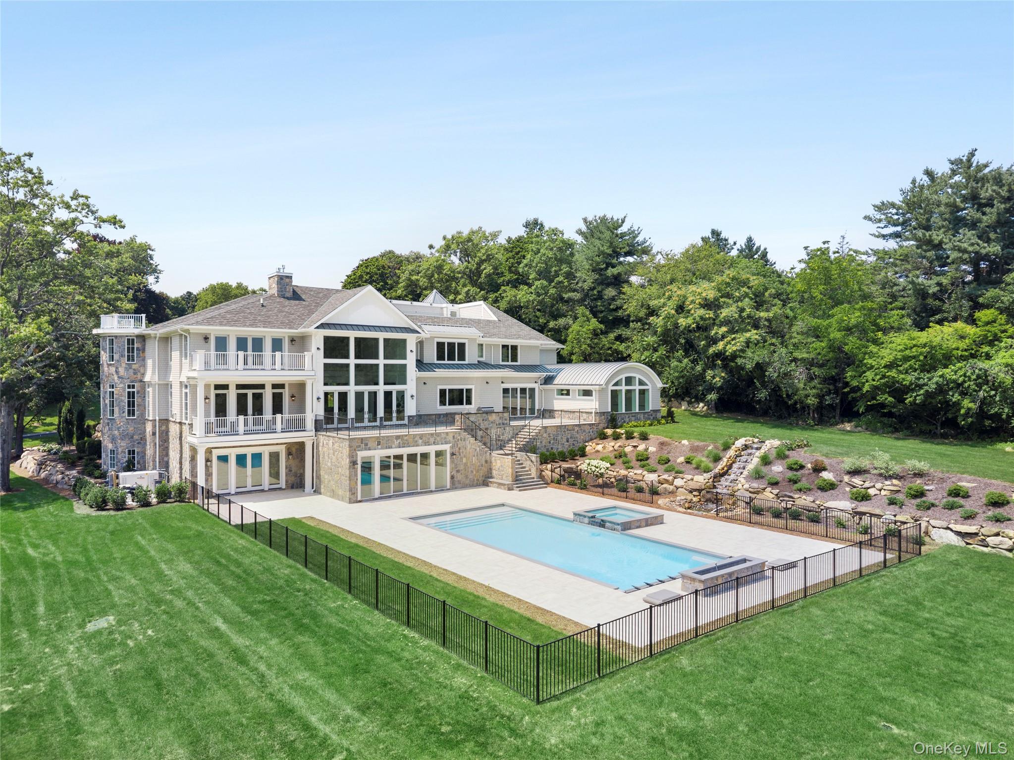 4 Shepherds Lane Sands Point, NY 11050 - Photo 49 of 50 Gallery Image 49