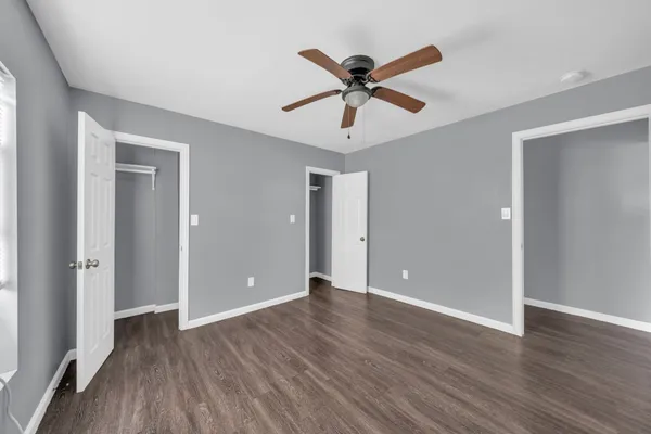 $1,180 | 7919 Brays Street, Unit B, Houston, TX 77012