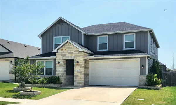 $459,900 | 13302 Henrietta Plaza, Manor, TX 78653