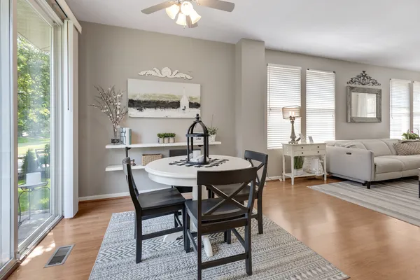 $2,400 | 13149 Shirley Lane, Huntley, IL 60142