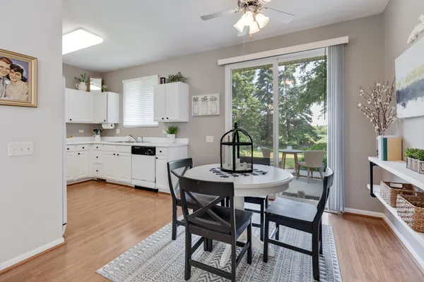 $2,400 | 13149 Shirley Lane, Huntley, IL 60142