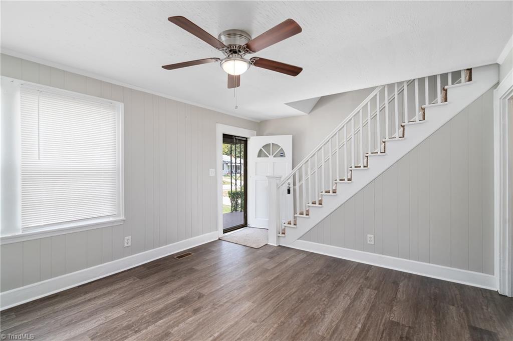 709 Hines Street High Point, NC 27260 - Photo 6 of 27 Gallery Image 6