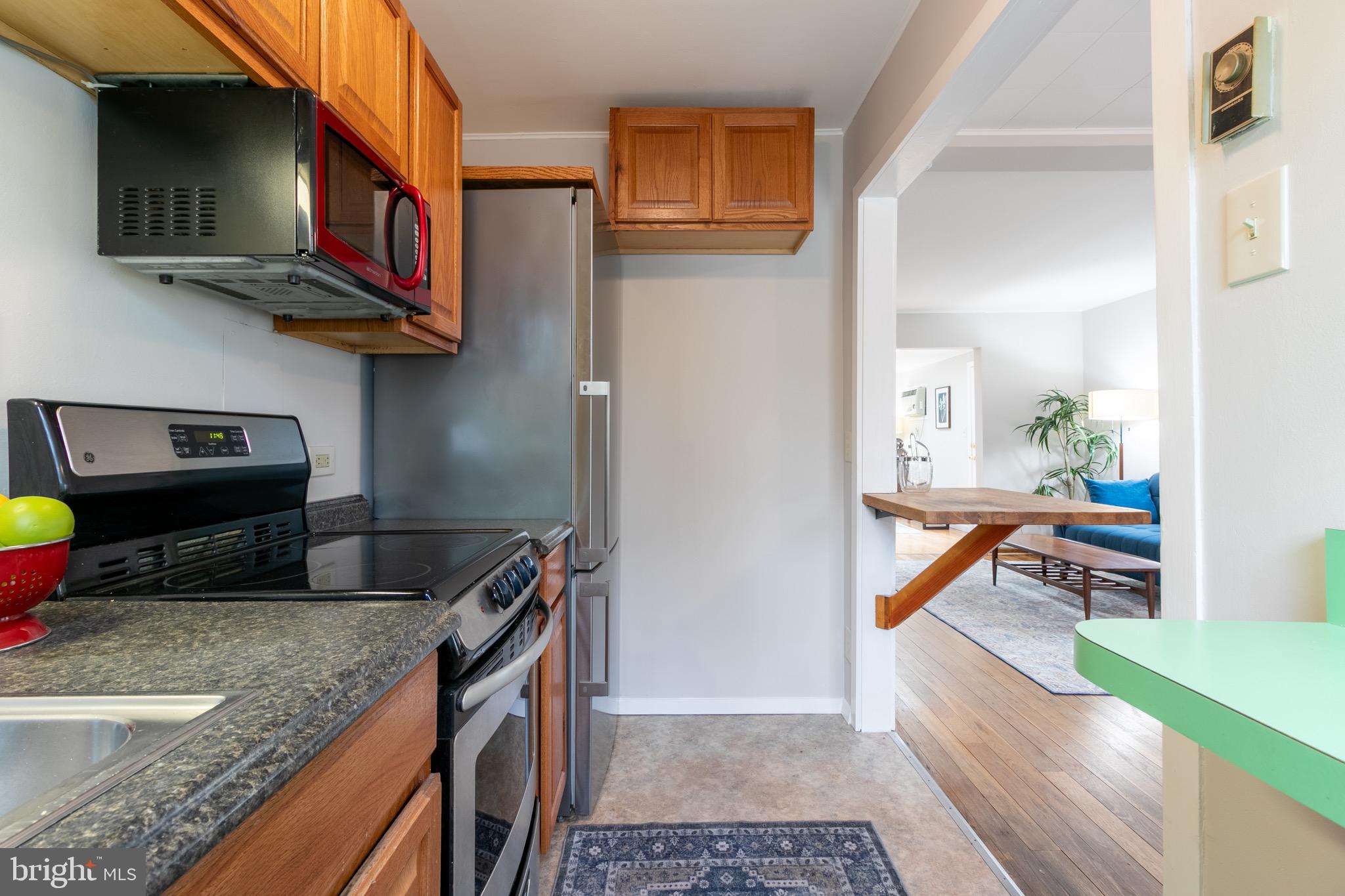 58 Ridge Road Greenbelt, MD 20770 - Photo 4 of 29