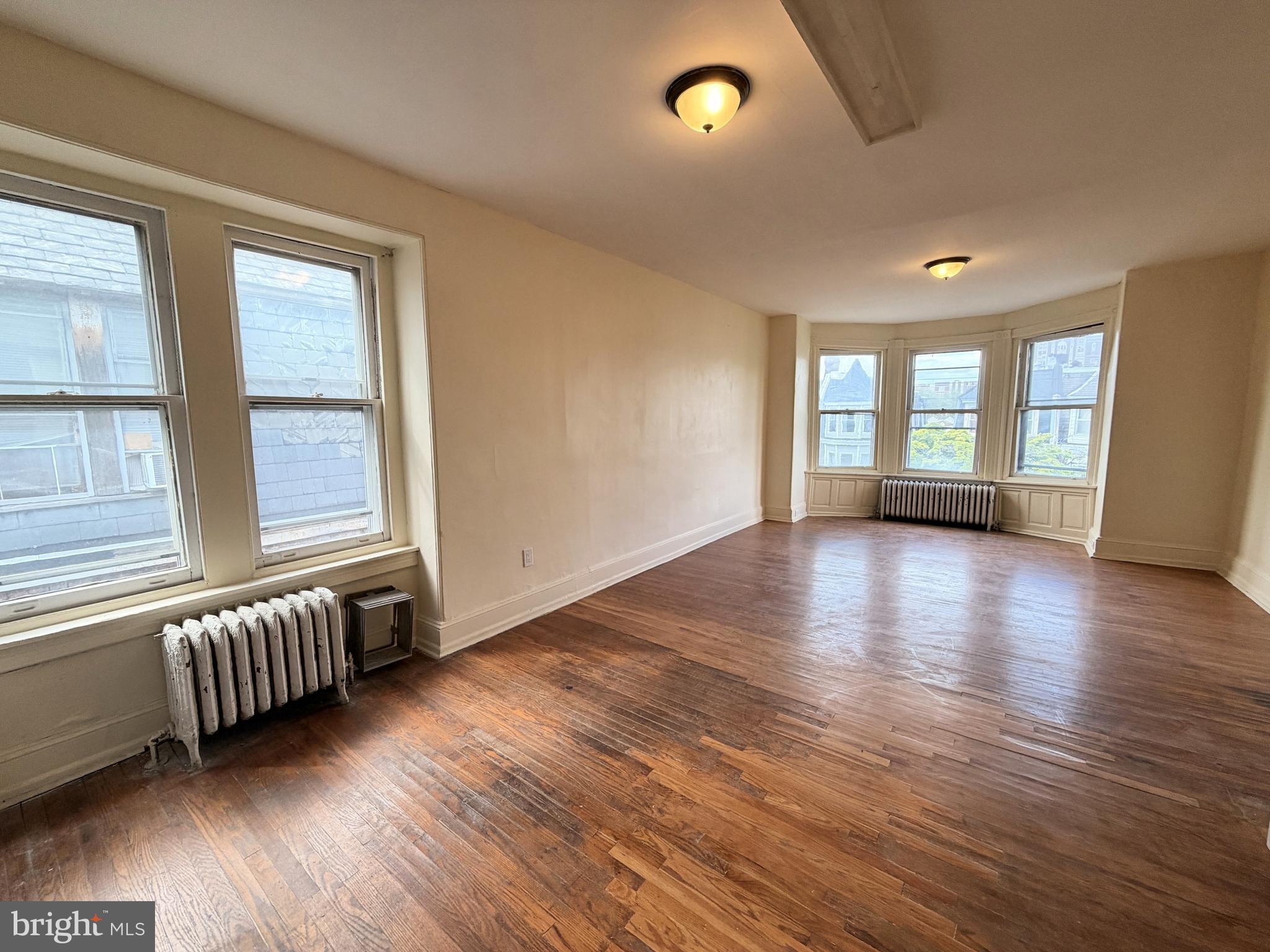 4718-00 Hazel Avenue, Unit 3 Philadelphia, PA 19143 - Photo 4 of 8