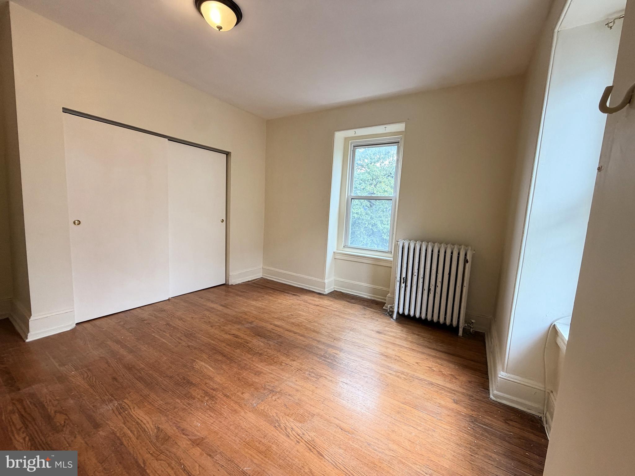 4718-00 Hazel Avenue, Unit 3 Philadelphia, PA 19143 - Photo 6 of 8