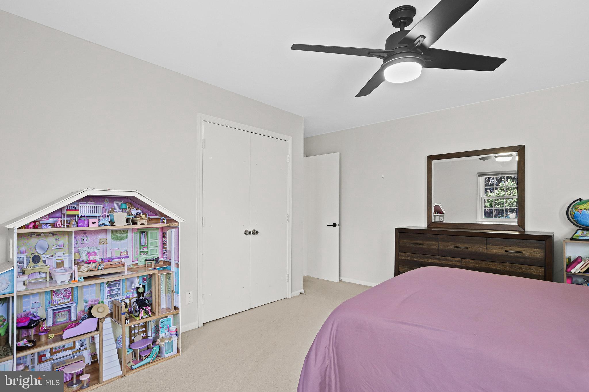 7730 Falstaff Road McLean, VA 22102 - Photo 41 of 59 1st Upstairs Bedroom