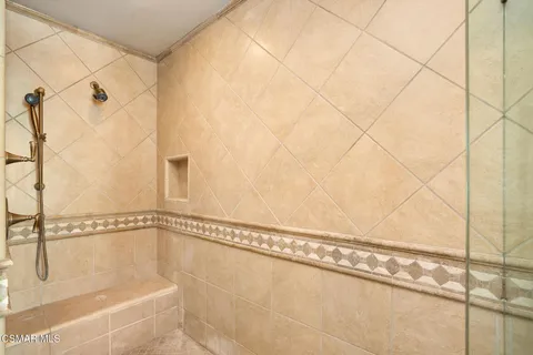 $1,690,000 | 5750 Hempstead Drive, Agoura Hills, CA 91301