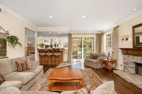 $1,690,000 | 5750 Hempstead Drive, Agoura Hills, CA 91301