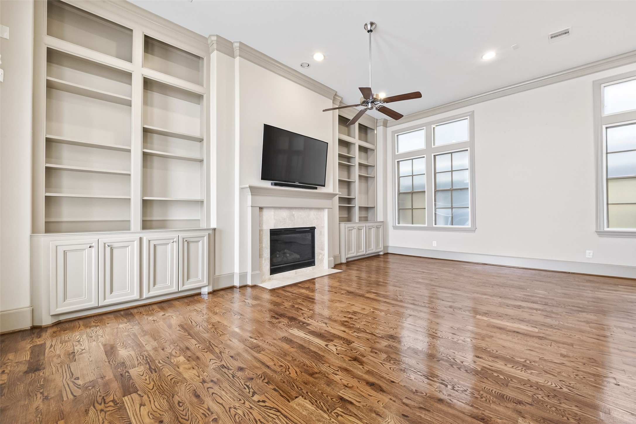 308 West Bell Street Houston, TX 77019 - Photo 29 of 50