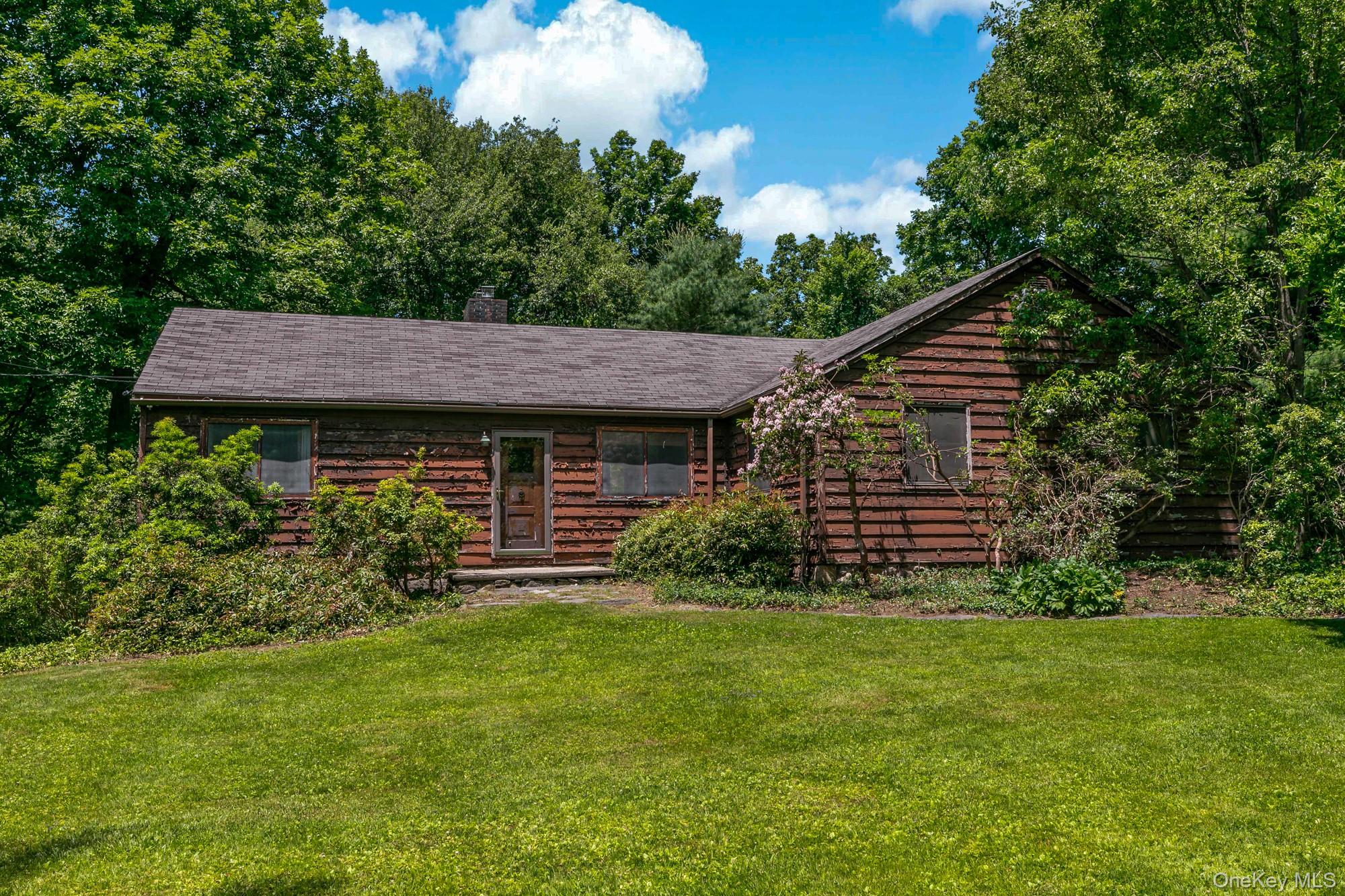 538 Croton Heights Road Yorktown Heights, NY 10598 - Photo 2 of 24 Original owner circa 1950.